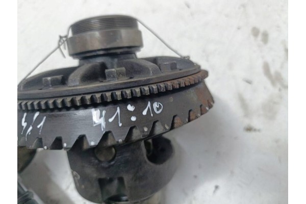 JEEP CHEROKEE KJ 04 2 8 CRD Rear bridge differential attack 4 10 41 10 Installation side multipurpose