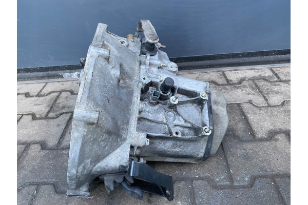 PEUGEOT 206 1 4 HDI 20CP97 GEARBOX