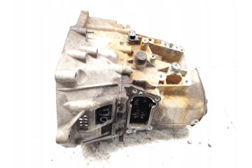 Peugeot 3008 Automatic half shelf gearbox 1 6 HDi Diesel 2231K7 Engine type diesel