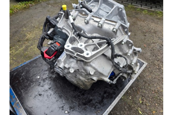 GEARBOX AUTOMATIC 2WD GD7Q30KG BMW 2 U06 II 218i 1 5 B38 136KM Catalog number of the part SKRZYNIA BIEGOW AUTOMAT 2WD GD7Q30KG B