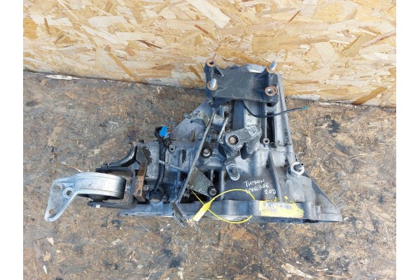 TRANSMISSION HYUNDAI SANTA FE I 01 06 2 0 CDTI 4x4 B15TE Part manufacturer Hyundai OE