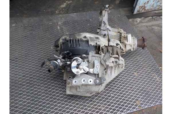 CHEVROLET CAPTIVA ANTARA 2 2 VCDI 4X4 WITHOUT REDUCER GEARBOX F40 Car type passenger cars