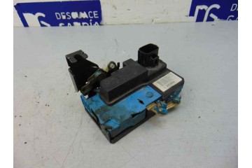 30634614  CERRADURA PUERTA DELANTERA IZQUIERDA VOLVO V70 FAMILIAR D 5 Tracción total 2003 30634614 176547 VOLVO - 1