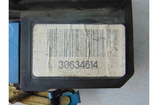 30634614  CERRADURA PUERTA DELANTERA IZQUIERDA VOLVO V70 FAMILIAR D 5 Tracción total 2003 30634614 176547 VOLVO - 1