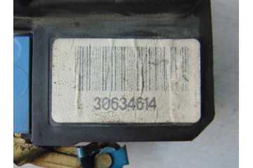 30634614  CERRADURA PUERTA DELANTERA IZQUIERDA VOLVO V70 FAMILIAR D 5 Tracción total 2003 30634614 176547 VOLVO - 1