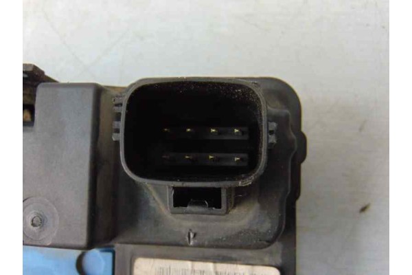 30634614  CERRADURA PUERTA DELANTERA IZQUIERDA VOLVO V70 FAMILIAR D 5 Tracción total 2003 30634614 176547 VOLVO - 6