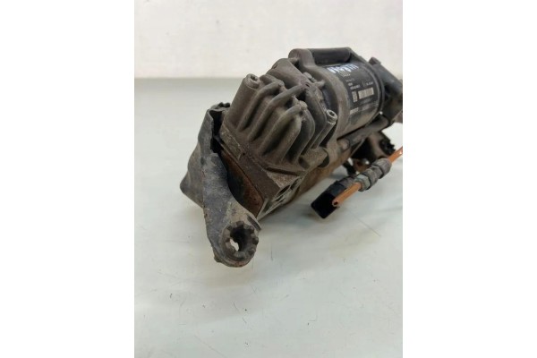 Suspension compressor AUDI 4G0616005C 3 0L diesel 150kW 2013 Part manufacturer Audi OE