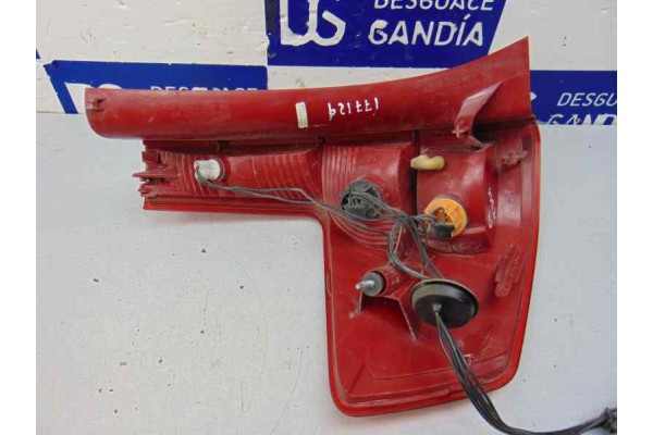 9655863980 PILOTO TRASERO DERECHO CITROEN C4 BERLINA Collection 2006 9655863980 177129 CITROEN - 4