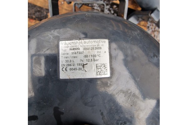 Air Cylinder Tank 30 L Iveco Stralis S WAY 5801282609 Part manufacturer Iveco OE