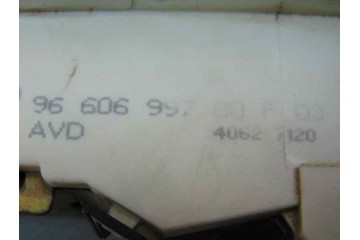 9660699780  CERRADURA PUERTA DELANTERA DERECHA CITROEN C4 BERLINA Collection 2006 9660699780 177133 CITROEN - 5