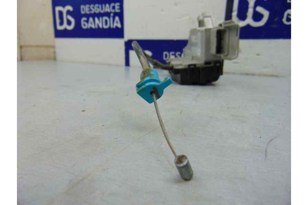 9660700480  CERRADURA PUERTA TRASERA DERECHA CITROEN C4 BERLINA Collection 2006 9660700480 177135 CITROEN - 1