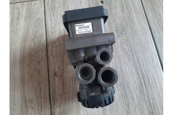 VALVE MODULATOR EBS FRONT RENAULT RANGE MIDLUM D WIDE Part manufacturer OEM
