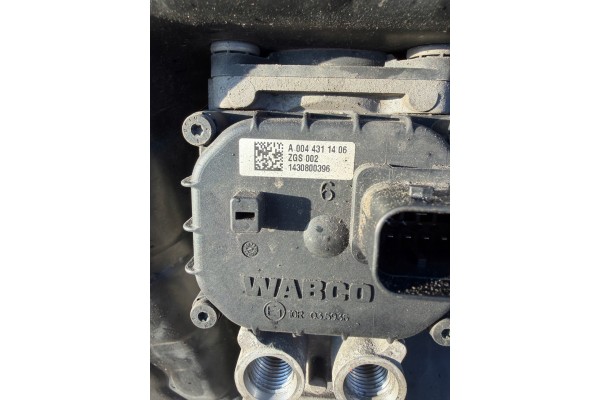 Mercedes Actros MP4 Antos Brake Head Valve Part manufacturer Wabco