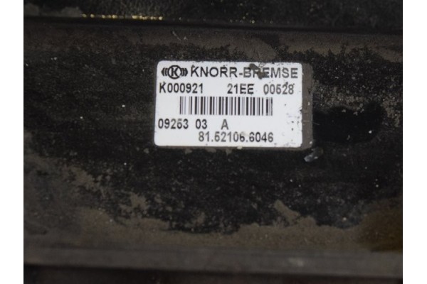 MAN TGA TGX rear axle modulator Catalog number of the part 81 52106 6046