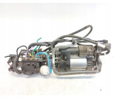 Porsche Macan Turbo II LIFT pump suspension compressor oryg 95b616006
