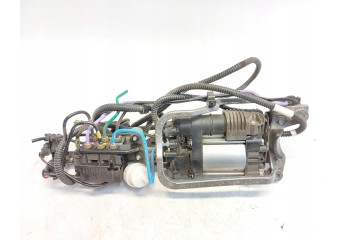Porsche Macan Turbo II LIFT pump suspension compressor oryg 95b616006