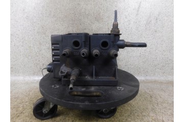 033807 B413 812012001 VALVE EBS HALDEX SEMITRAILER RENAULT MAGNUM DXI Part manufacturer Haldex