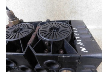 033807 B413 812012001 VALVE EBS HALDEX SEMITRAILER RENAULT MAGNUM DXI Car type trucks