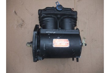 Air compressor WABCO TYPE 4115227237 BJ2880 Catalog number of the part SPREZARKA KOMPRESOR POWIETRZA DAF XF 106 480 KM 530 KM LI