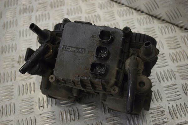 MODULATOR EBS 2 KAN TYL DAF XF106 E 6 WABCO Catalog number of the original 2047121 4801061060