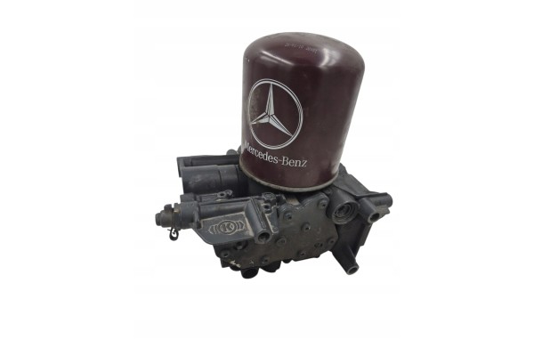 VALVE DEHUMIDIFIER BASE MERCEDES ACTROS MP4 A0014465464 Catalog number of the part MERCEDES ACTROS MP4 ZAWOR OSUSZACZ POWIETRZA 