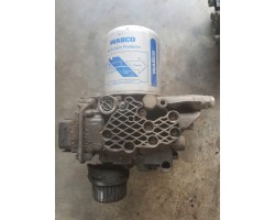MERCEDES ACTROS MP4 VALVE BASE DEHUMIDIFIER