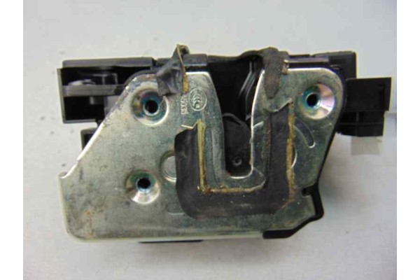 71220-35000 CERRADURA PUERTA DELANTERA DERECHA SSANGYONG TIVOLI Limited 4x2 2017 71220-35000 177931 SSANGYONG - 3