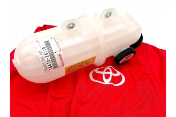 1647026110 NEW ORIGINAL LEXUS EXPANSION TANK IS220D 2 2D 05