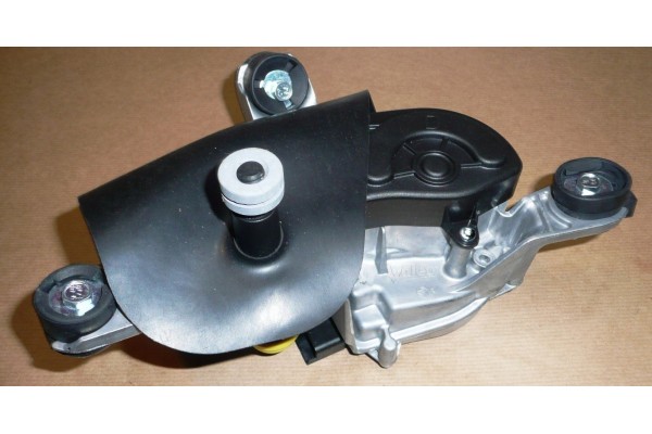 OE Wiper motor right front CITROEN C5 III 6405KZ Quality of parts according to GVO O original with manufacturer s logo OE