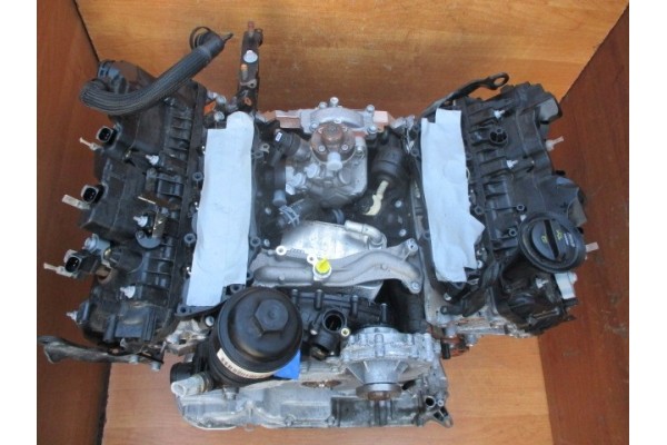 Culata Audi VW 3.0 TDI CRT Izquierda 059353GC Derecha 059354FA 1 pieza