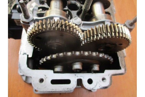 Culata Audi VW 3.0 TDI CRT Izquierda 059353GC Derecha 059354FA 1 pieza