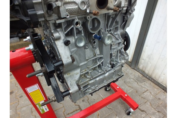 SEAT LEON IV CUPRA 1 4 TSI E HYBRID ENGINE DGE 5 THOUSAND KM Engine type petrol