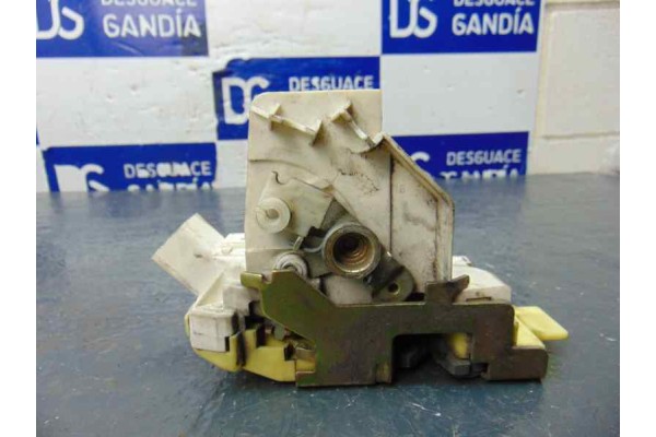 5 PIN CERRADURA PUERTA DELANTERA DERECHA FORD FOCUS BERLINA (CAK)