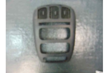 P05005027AE REJILLA AIREADORA CHRYSLER VOYAGER (RG) 2.5 CRD Grand Voyager Limited 2001 P05005027AE 179409 CHRYSLER - 1