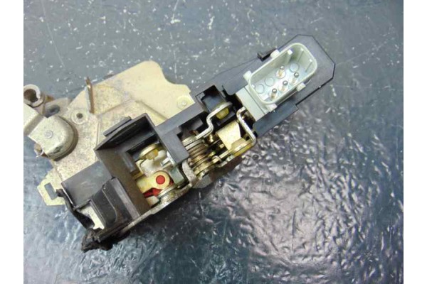 4 PIN CERRADURA PUERTA TRASERA DERECHA BMW SERIE 5 TOURING (E39)