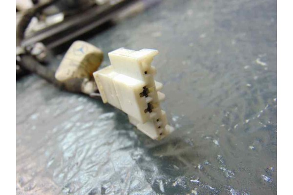 6 PIN ELEVALUNAS DELANTERO IZQUIERDO MERCEDES-BENZ CLASE C (BM 203) BERLINA