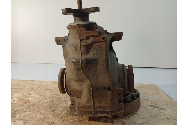 BMW 1 E87 E88 Differential Rear bridge OE 7566169 18486 Catalog number of the part 7566169
