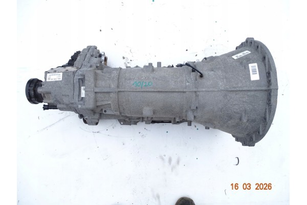 GEARBOX AUTOMATIC REDUCER 4X4 JAGUAR F PACE GX63 7K780 BC Catalog number of the part SKRZYNIA BIEGOW AUTOMAT REDUKTOR 4X4 JAGUAR