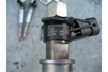 BOSCH INJECTOR CR RENAULT LAGOON 2 0DCI Catalog number of the original OPEL 4431258 OPEL 93161695 RENAULT 16 60 034 29R RENAULT 