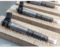 Inyector Bosch 0 445 115 007 para motor diésel