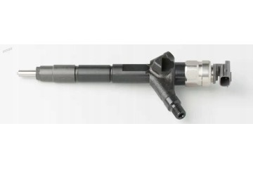 INJECTOR DCRI106240 DENSO Packaging status original