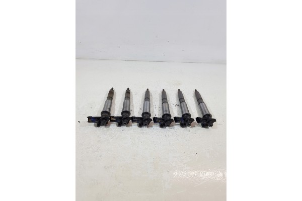 CR piezoelectric injector NAVARA VIVARO A ESPACE SCENIC KOLEOS LAGUNA Catalog number of the part 0445116033