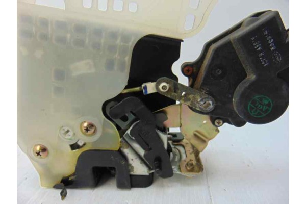 5 PIN CERRADURA PUERTA TRASERA IZQUIERDA HYUNDAI TUCSON (JM) 2.0 CRDi Comfort 2005 5 PIN 188245 HYUNDAI - 2