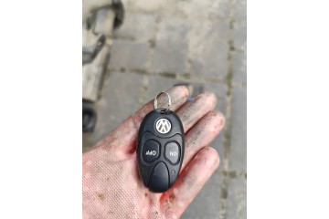 VW PASSAT B6 STATION WAGON WEBASTO CONTROLLER REMOTE CONTROL SET 1K0963513A 3C0815005AC Part manufacturer Volkswagen OE