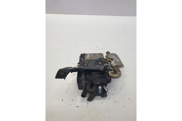 PARKING HEATER WEBASTO MERCEDES W211 2115002898 Part manufacturer Mercedes Benz OE