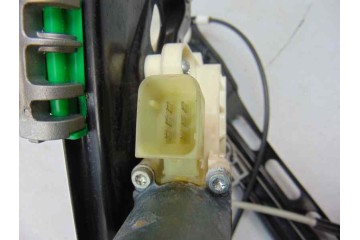 A2117200146  ELEVALUNAS DELANTERO IZQUIERDO MERCEDES-BENZ CLASE E (BM 211) FAMILIAR 280 T CDI 4-Matic (211.284) 2006 A2117200146