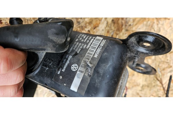 Calefactor estacionario Webasto 5Q0815005M 5Q0963513