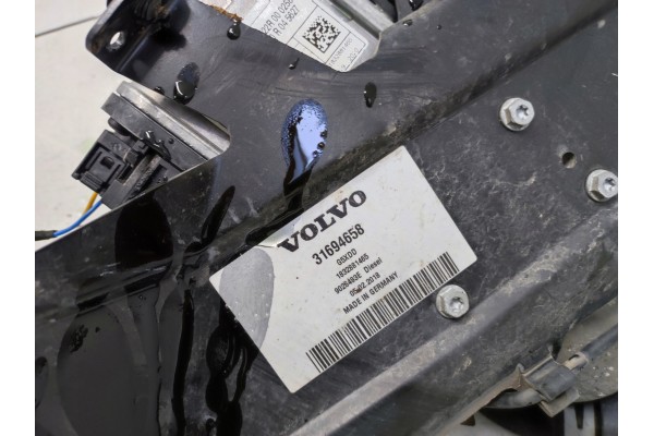 Calefactor de estacionamiento Webasto completo para Volvo XC60 II 3169