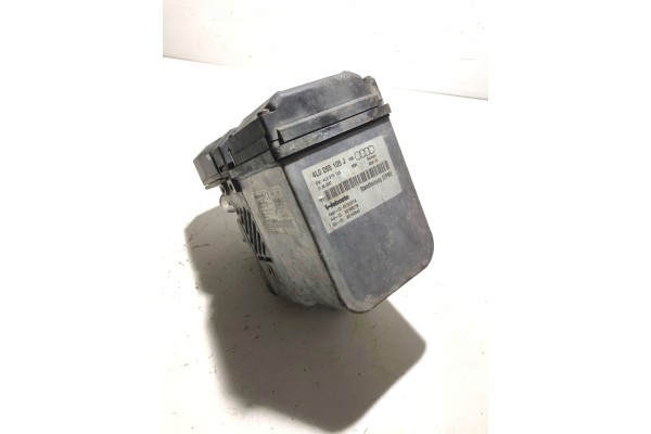 2007 Audi Q7 4L Parking heater Webasto 4L0265105J Part manufacturer Audi OE