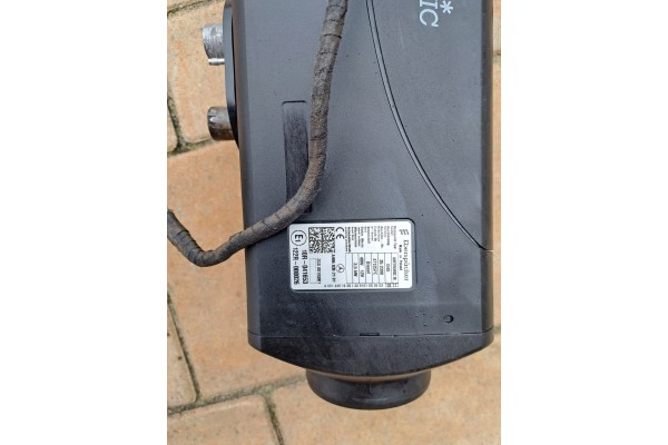 MERCEDES SPRINTER W906 WEBASTO EBERSPACHER AIRTRONIC D4S 9068302101 Catalog number of the part A 9068302101